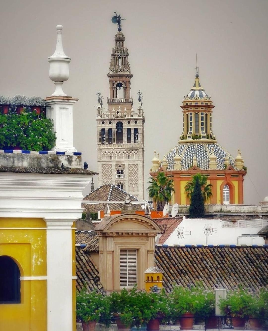 La Azotea Del Sol Apartment Seville Luaran gambar